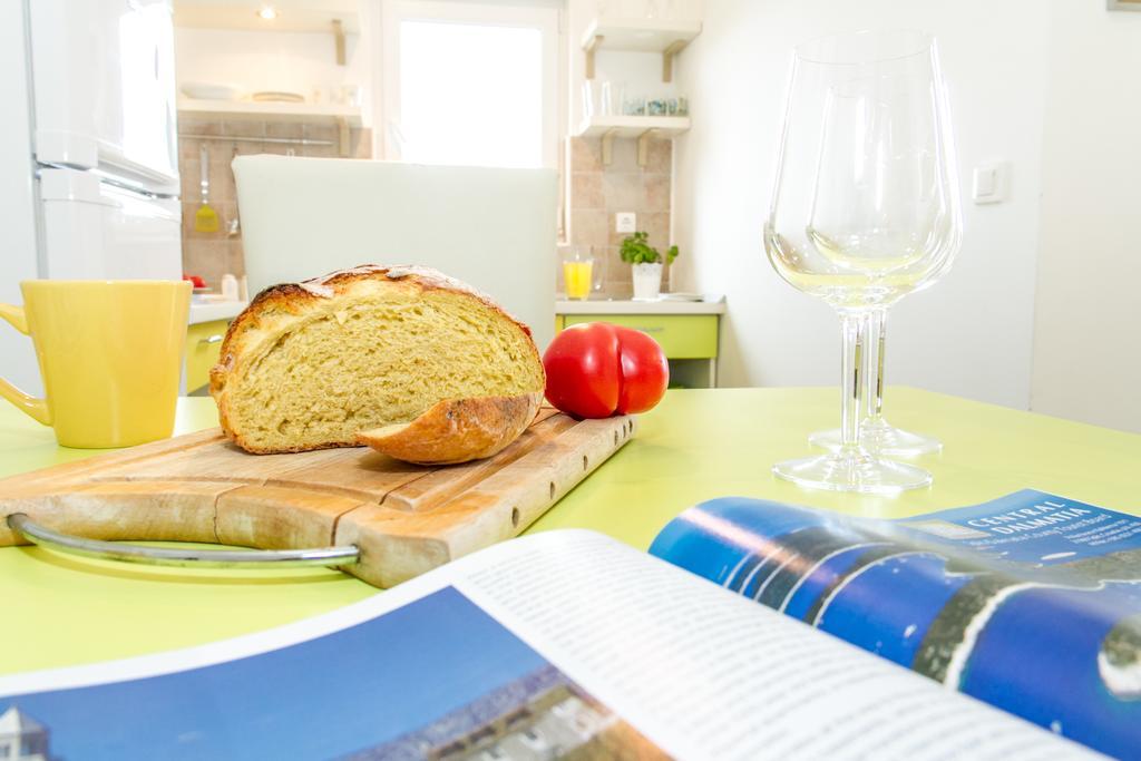 Eco Sunshine Apartments Лумбарда Номер фото