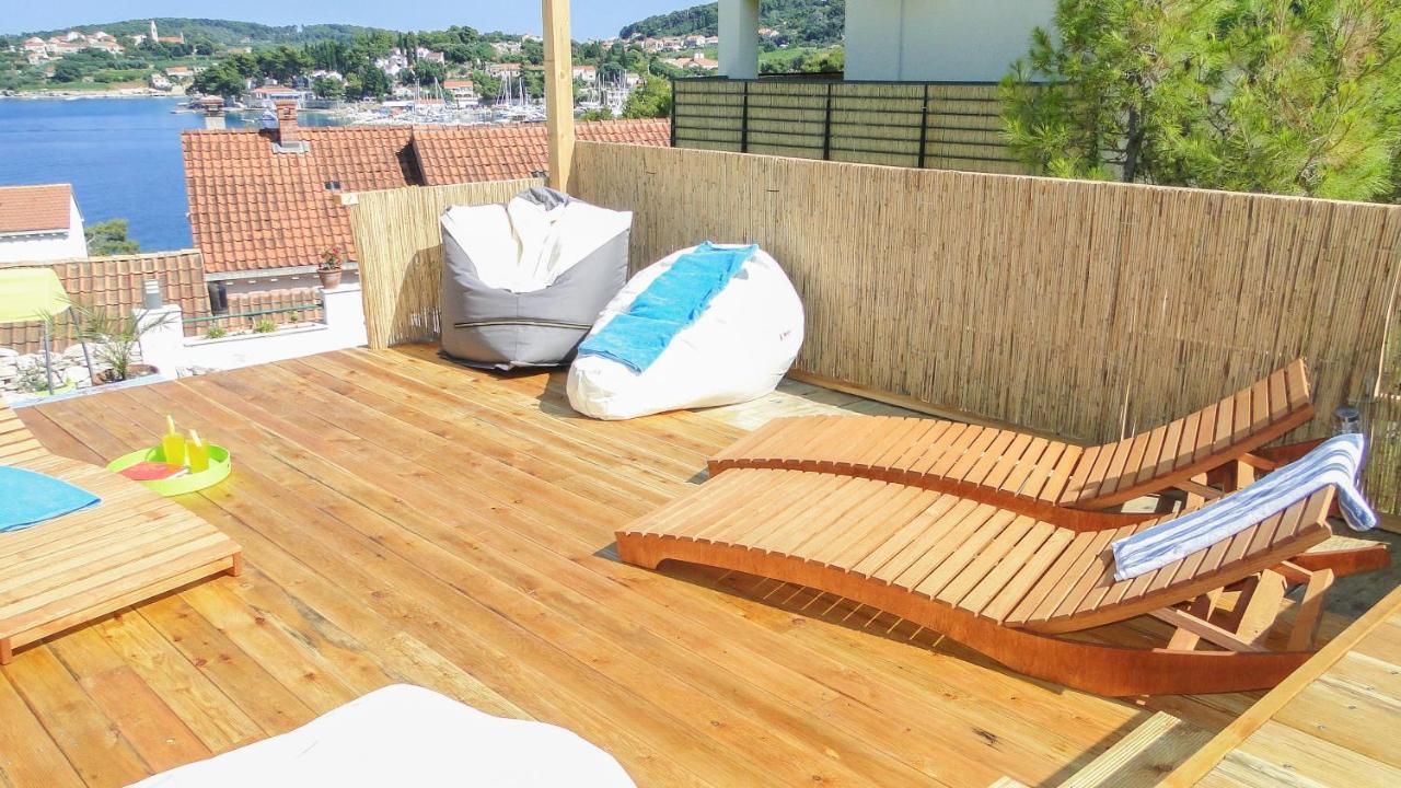 Eco Sunshine Apartments Лумбарда Экстерьер фото